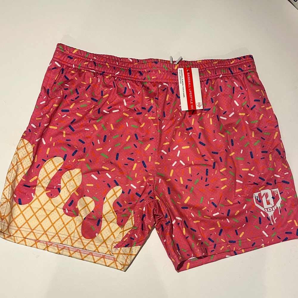 Baseball Lifestyle Men’s 2xl Ice Cream Patterned Pink Men Shorts